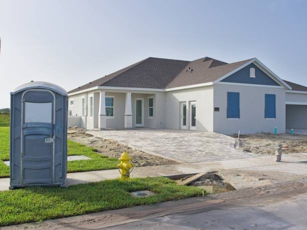 Best Sanitation services for porta potties  in Larimore, ND